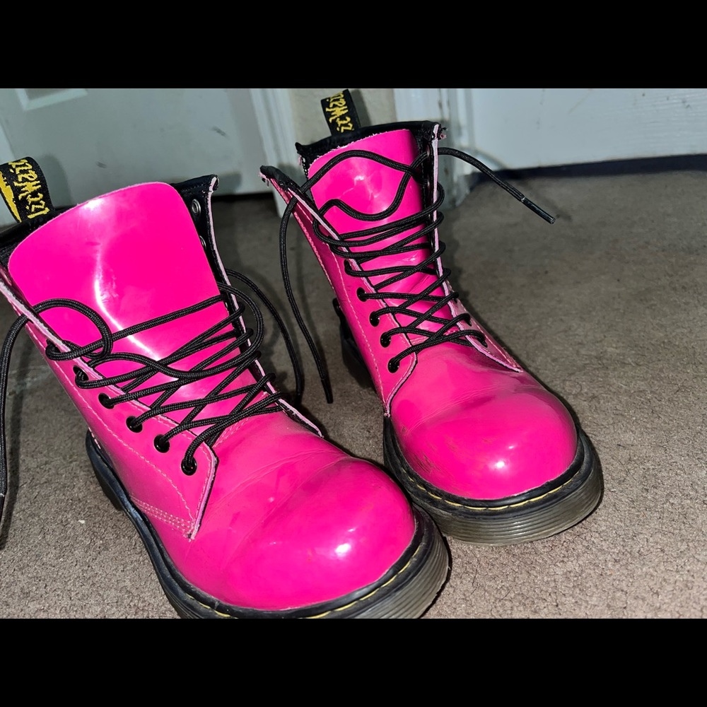 Dr. Martens hot pink